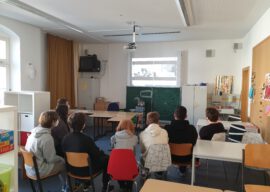 Präsentationstraining im UR-Raum der Realschule am Judenstein